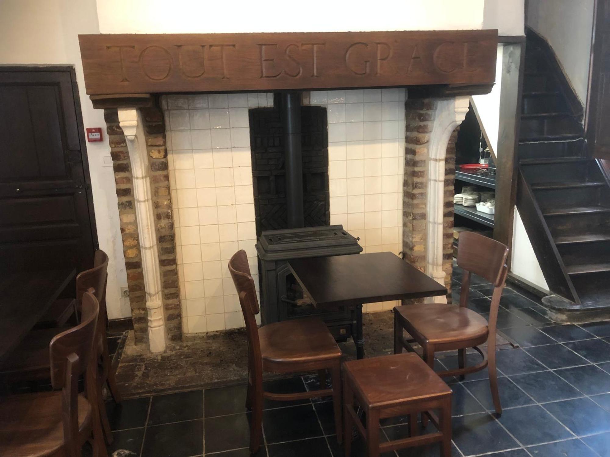 De Pelgrim Hotel Tongeren Kültér fotó